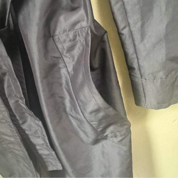 Akris Punto Trench Coat Lightweight Belt Midi Classic Pockets Silver Minimalist - Picture 8 of 16